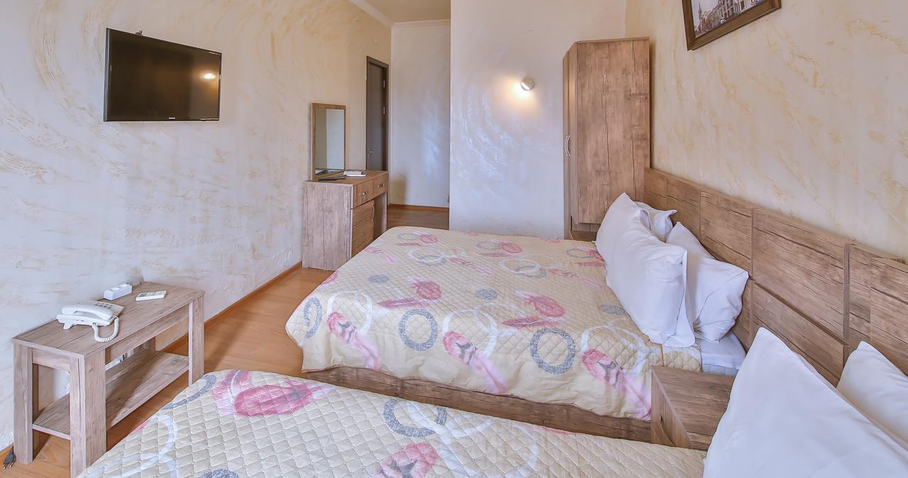 באטומי Royal Hotel מראה חיצוני תמונה