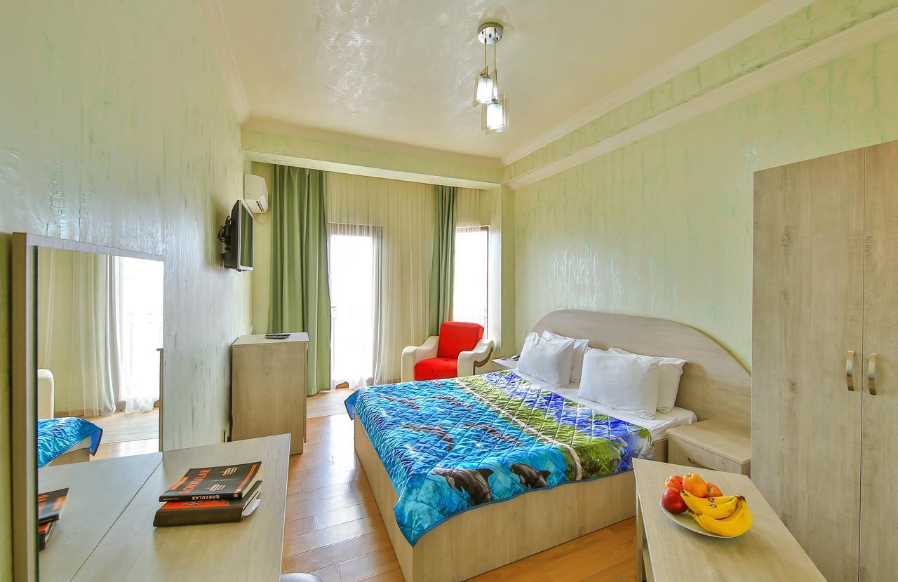 באטומי Royal Hotel מראה חיצוני תמונה
