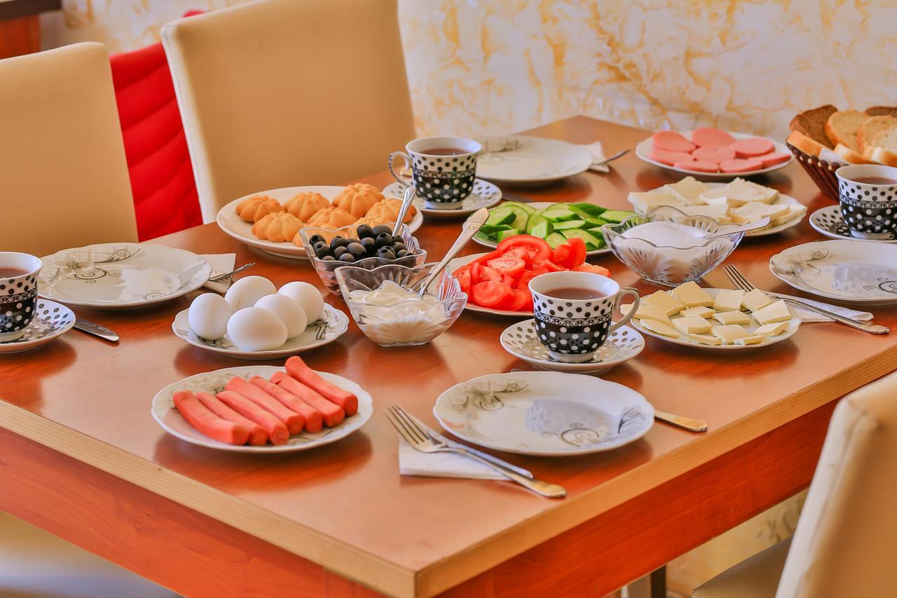 באטומי Royal Hotel מראה חיצוני תמונה